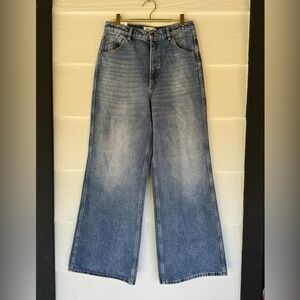 ROLLA'S Studio Flare